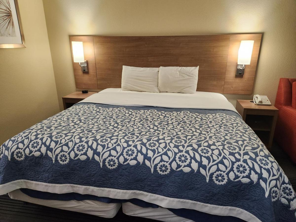 Budget Host Inn Хендерсън Екстериор снимка